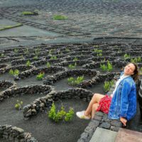 VIÑEDOS LA GERIA Y LAS GRIETAS DE LANZAROTE